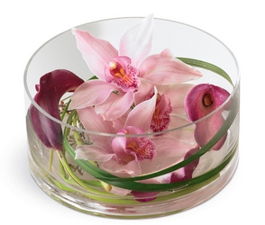 Floating Beauty Centerpiece from Backstage Florist in Richardson, Texas